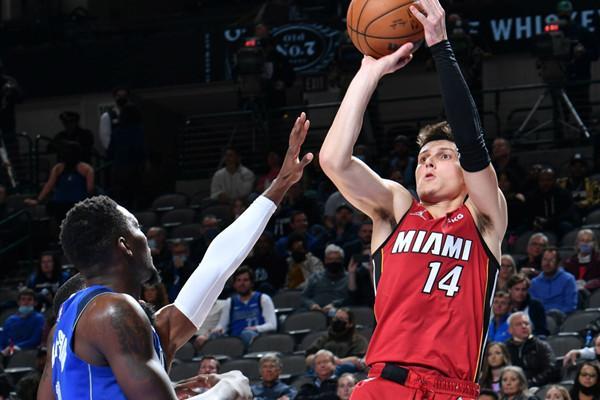 比斯利一个 比斯利一个