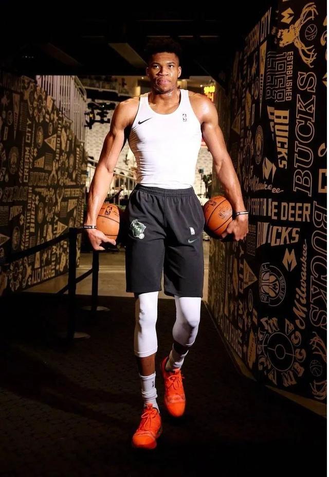 大了他的稀 大了他的稀